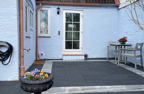Friedrichstadt House | * Welcome to the Dutch town of Friedrichstadt*