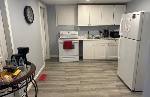Regina House | Welcome to The Da Vinci Suite in Regina’s Uplands area!