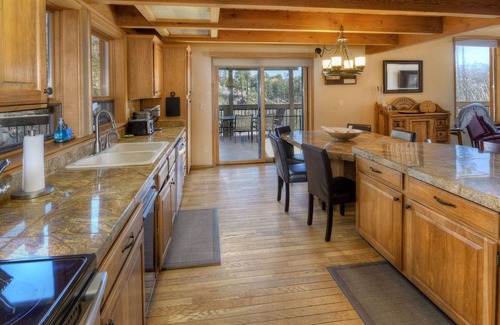 Summerhaven Cabin | Welcome to The Getaway! Spacious cabin in Mt Lemmon Az