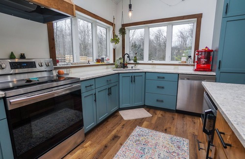 Winter Cabin | Welcome to The Hideaway on Highland.