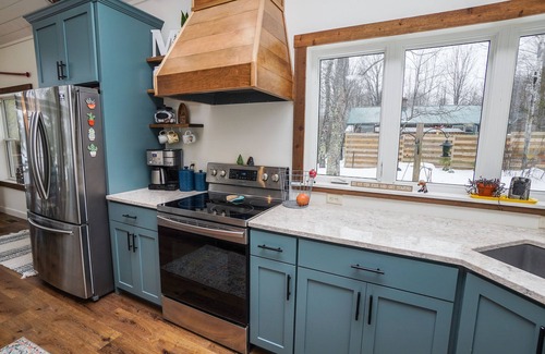 Winter Cabin | Welcome to The Hideaway on Highland.