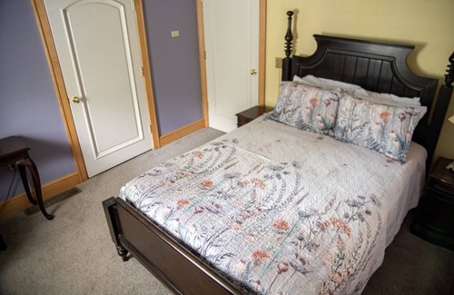 Sutton Bed & Breakfast | Welcome to the historic Elk River Hotel & Cafe! Located riverfront on the beautiful Elk River, and just 2 miles from I-79, you are moments away from all that the Sutton area has to offer. Guest in town to enjoy the gorgeous outdoor scenery and recrea