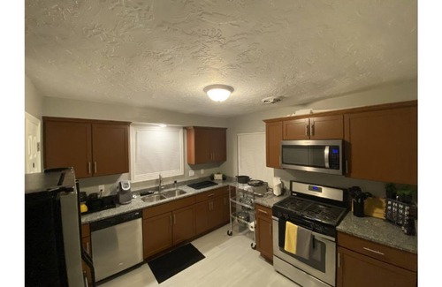 Detroit House | Welcome to "The Hive!"