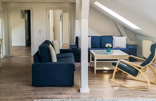 Behnkendorf Apartment | Welcome to the inviting and spacious vacation apartment Dierhagen.