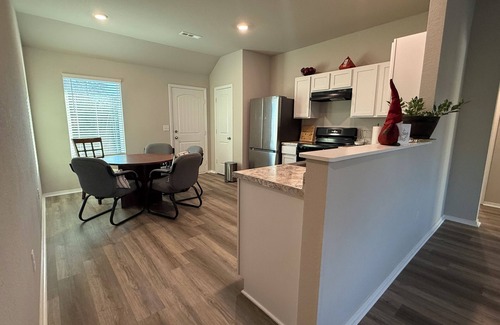 Searcy House | Welcome to The JOY House, a peaceful retreat perfect for the whole family!