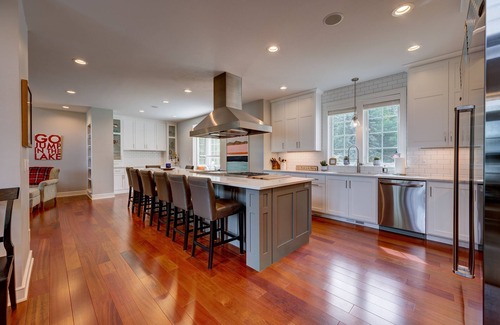 Sturgeon Bay House | Welcome to ‘The Lake House on the South Shore’.