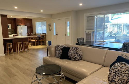 Cultus Lake House | ☀️☀️Welcome to “The Lily Pad”☀️☀️