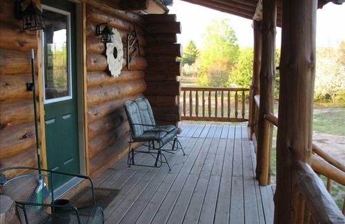 Atlantic Mine House | Welcome to 'The Log Cab-Inn' - Where Great Memories Are Made