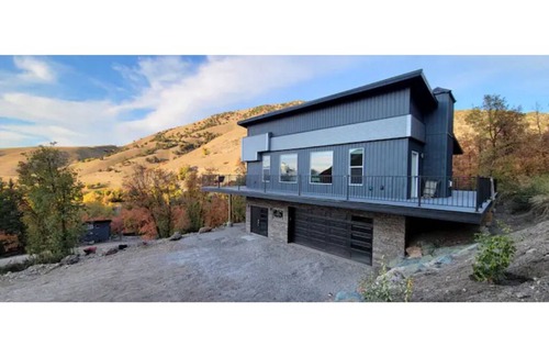 Cache County Cabin | Welcome to The Lookout, a private off-grid cabin