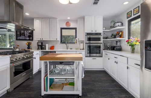 Spicewood House | Welcome to The Main Haven at Hilltop Haven of Spicewood, Texas.