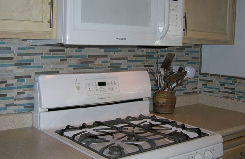 Westside Costa Mesa Condo | WELCOME TO THE MERMAID LOUNGE!