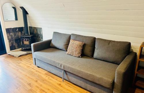 Leinster Ski Chalet | Welcome to the pod
