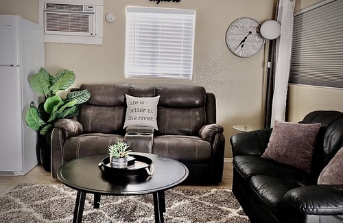 Cienega Springs House | Welcome to the River House! Bright peaceful desert/river home.