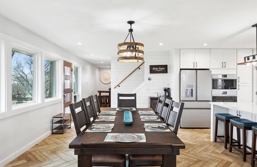 Era Other | Welcome to The Roost. Country living at its finest at this charming farmhouse!