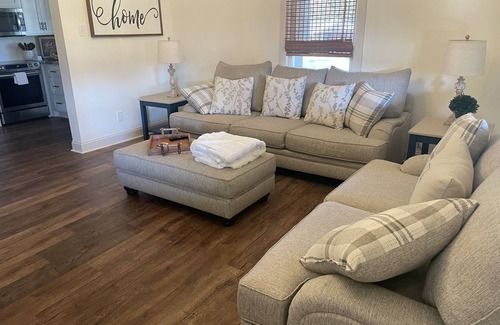 Corinth House | Welcome to The SouthernnnA warm retreat that you will not want to leave.