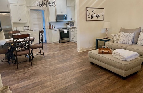 Corinth House | Welcome to The SouthernnnA warm retreat that you will not want to leave.