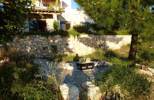 Kalamitsi Villa | Welcome to the Swallow-Villa - A home for families looking for something special