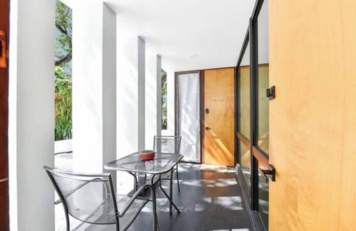 Colee Hammock Apartment | Welcome to The Loft by PMI