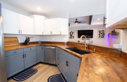Waynesville House | Welcome to The Zen Den – Your Peaceful Retreat in Waynesville, Missouri