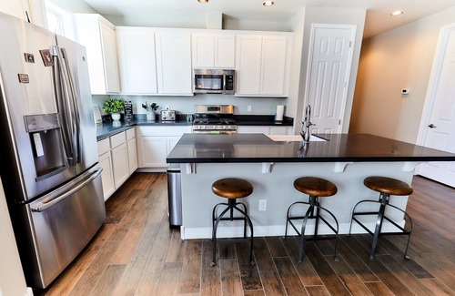 Flagstaff House | Welcome to Trailhead. It’s time to plan a trip to the pines. Adventure awaits!