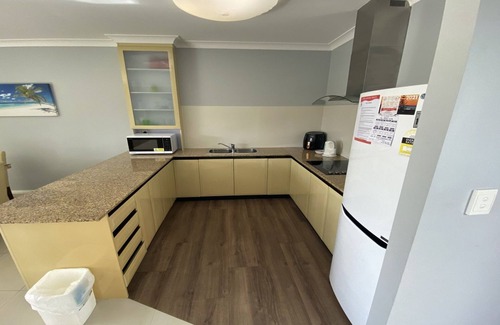 Jurien Bay Villa | Welcome to Unit 36 Seafront Estate, within a stunning complex located right in the heart of Jurien B