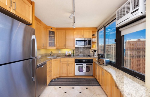 Waikiki Condo | Welcome To Unit #3804. Beautiful, Luxury vacation rental at Windsor Waikiki