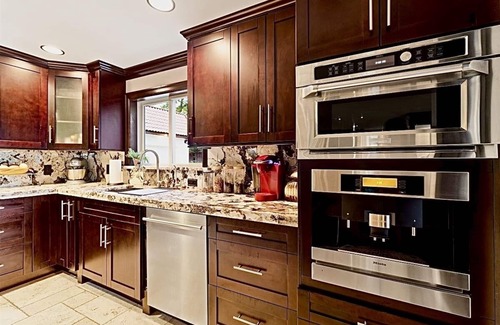 Changewater House | Welcome to @ViewLaneVilla "Insta/IG" NJ Mediterranean Villa with Lake Views