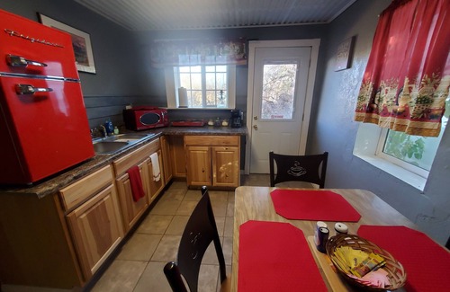 Tombstone Apartment | WELCOME TO VIGILANTE INN