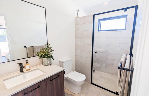 Witchcliffe Bed & Breakfast | Welcome to Vineside Your Modern Rustic BnB in the Tranquil Margaret River Region