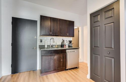 West Town Apartment | Welcome to West Town! 2 Bedrooms and PET FRIENDLY apts