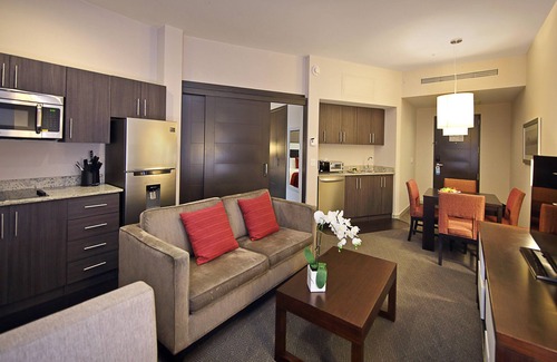 Panama City Hotel | Welcome to Wyndham Albrook Mall Hotel - We Connect You To So Much In Panama City