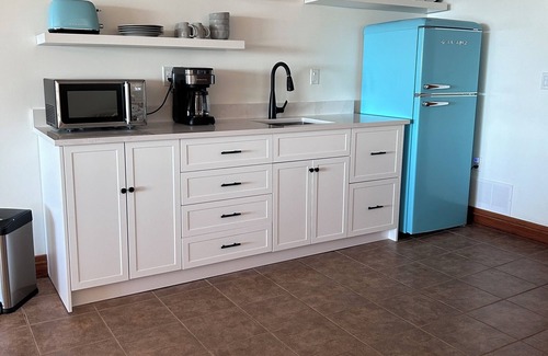 Algoma District House | Welcome to Your Algoma County Lakeside Retreat!