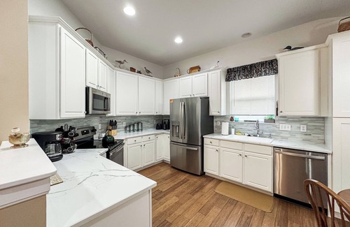 Florence House | Welcome to Your Home Away From Home