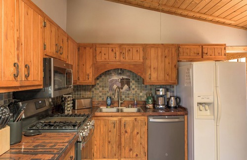 Bailey Cabin | Welcome to your home away from home!