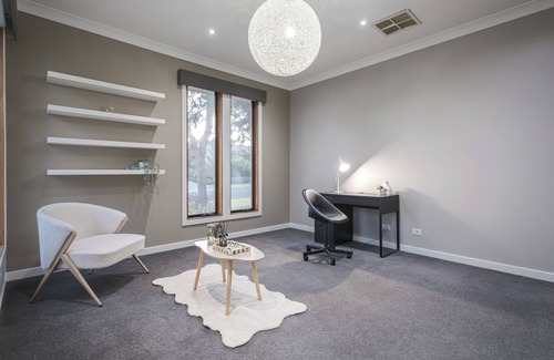 Greenvale Apartment | Welcome to your peaceful house in Greenvale