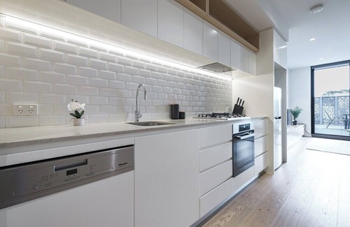 Richmond North Apartment | Welcome to your peaceful apartment in Richmond