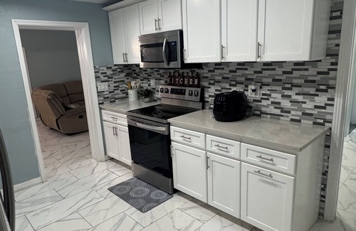 Temple Terrace House | Welcome to your perfect getaway!