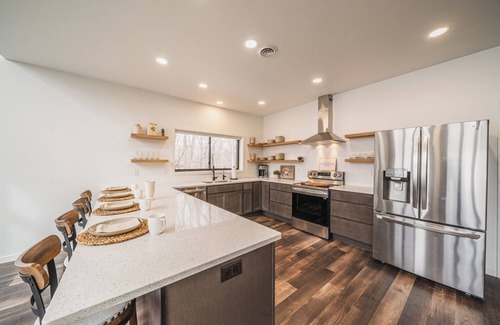 Frazee House | Welcome to your perfect getaway! 3-bedroom house plus den on lovely Rose Lake