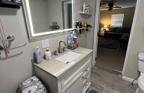 Stonewood House | Welcome to your private, cozy, dream home in the heart of Clarksburg, WV!