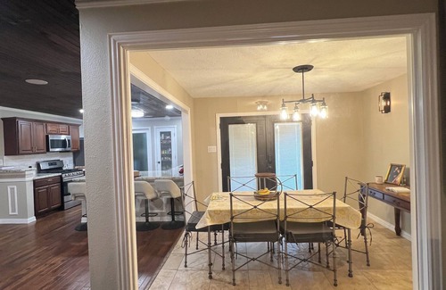 April Sound House | Welcome to your relaxing home on Lake Conroe!