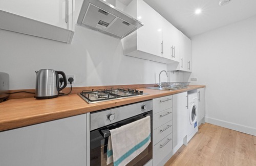 Merchiston Apartment | Welcoming 1 Bedroom Apartment - Fountain Park - Edinburgh