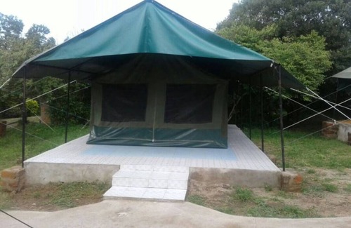 Ololaimutiek Cabin | Welcoming 1-bedroom @Miti-Mingi Eco Camp Masai Mara
