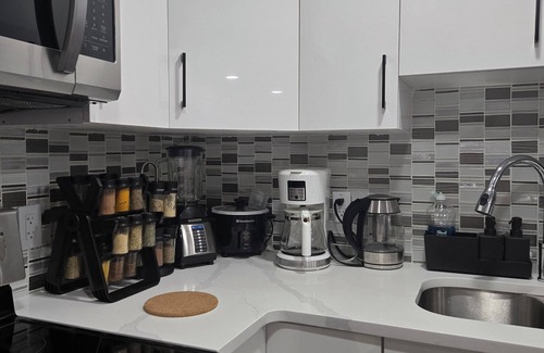 Northwest Edmonton Apartment | Welcoming 2-bedroom basement apartment with in West Edmonton