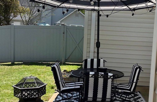 Greenville - Spartanburg House | Welcoming 2-bedroom building in Greenville