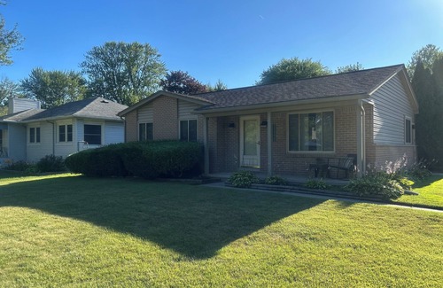 Anchorville House | Welcoming 3-bedroom house with AC/fenced in yard in Clinton Township