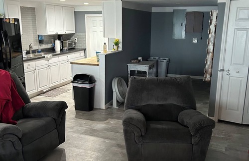 Lewiston House | Welcoming 5 Bedroom 2 Full Bath house on East Twin Lake in charming Lewiston, MI