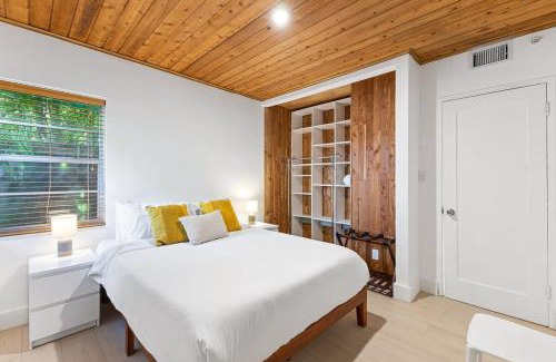 Victoria Park Apartment | Welcoming Airbnb Walkig distance to Las Olas Blvd