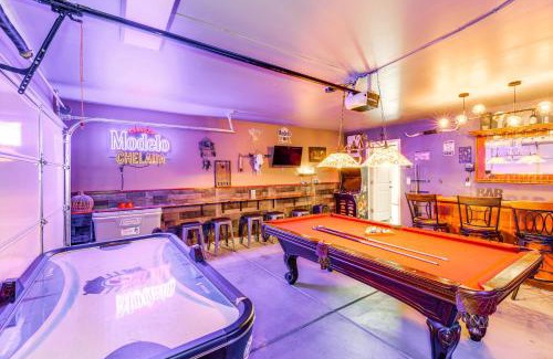 Bullhead City House | Welcoming Bullhead City Home with Pool and Game Room!