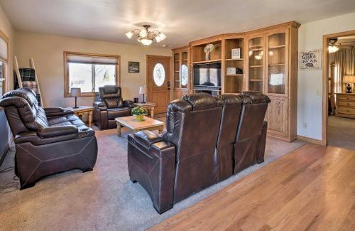 Canon City House | Welcoming Cañon City Abode - Walk to River!