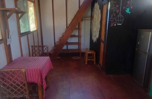 Mancora Cabin | Welcoming cabin with WiFi in vibrant Máncora